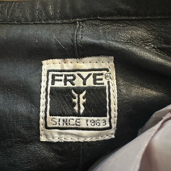 FRYE Patty Artisan Leather Black Ankle Booties Size 7 - Picture 12 of 12